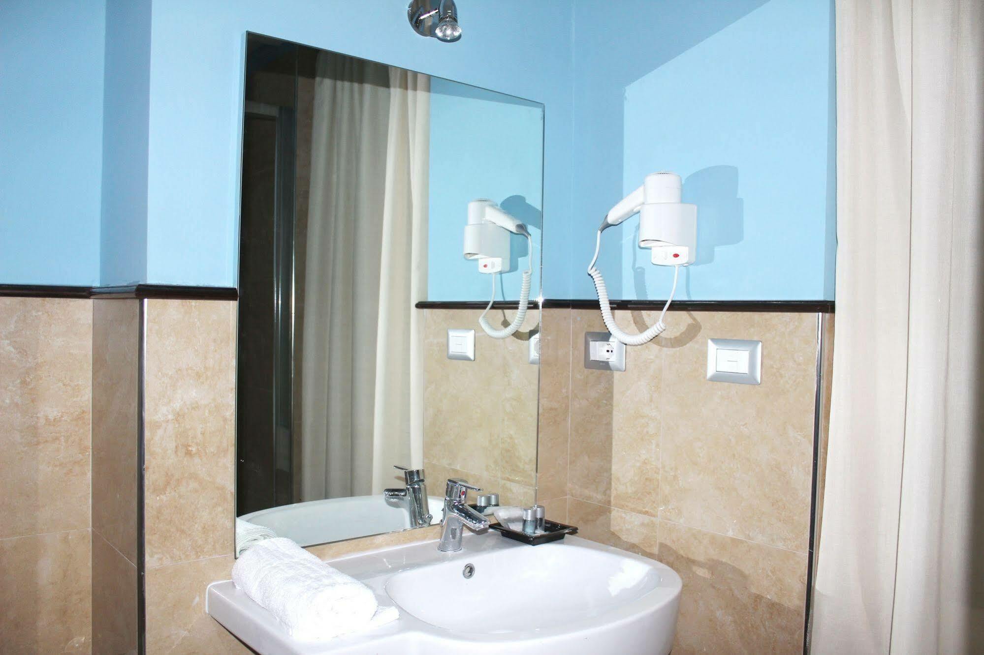 Hotel Gran Torino Roma Eksteriør bilde